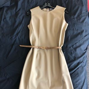 Designer Prada Dress with matching belt!